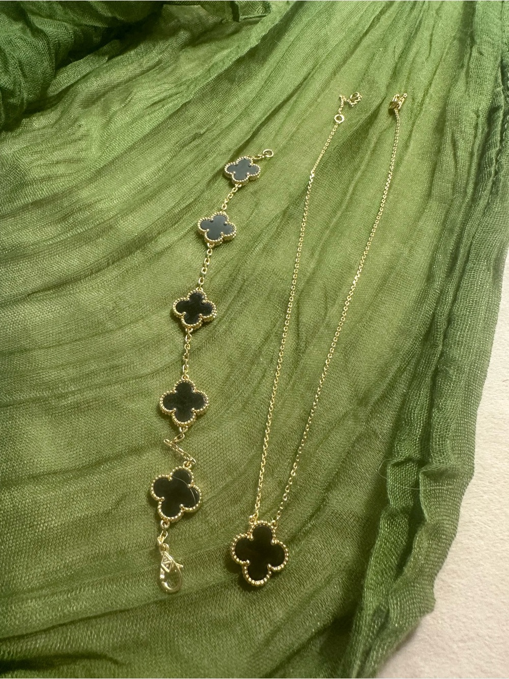 Gold-Plated Black Clover Pendant Necklace and Bracelet Set